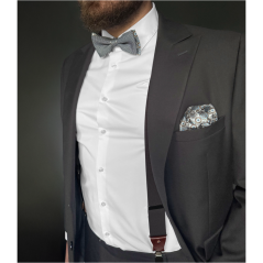 Tmavě šedý pánský set s ornamentálním vzorem – kšandy, motýlek a kapesníček