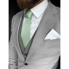 Šalviovo zelená (sage green) pletená pánska kravata