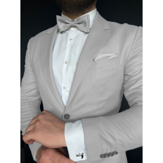 Světle šedý pánský motýlek s jemnou strukturou