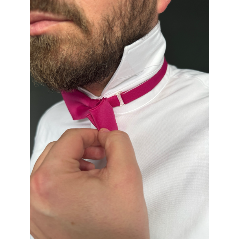 Karmínově růžový (magenta) pánský motýlek matný