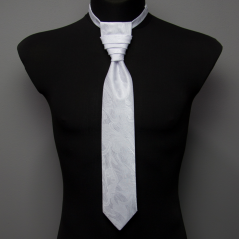 Bílá svatební kravata se stříbrnými ornamenty