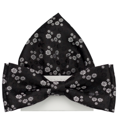 Černý pánský motýlek s květy včetně kapesníčku