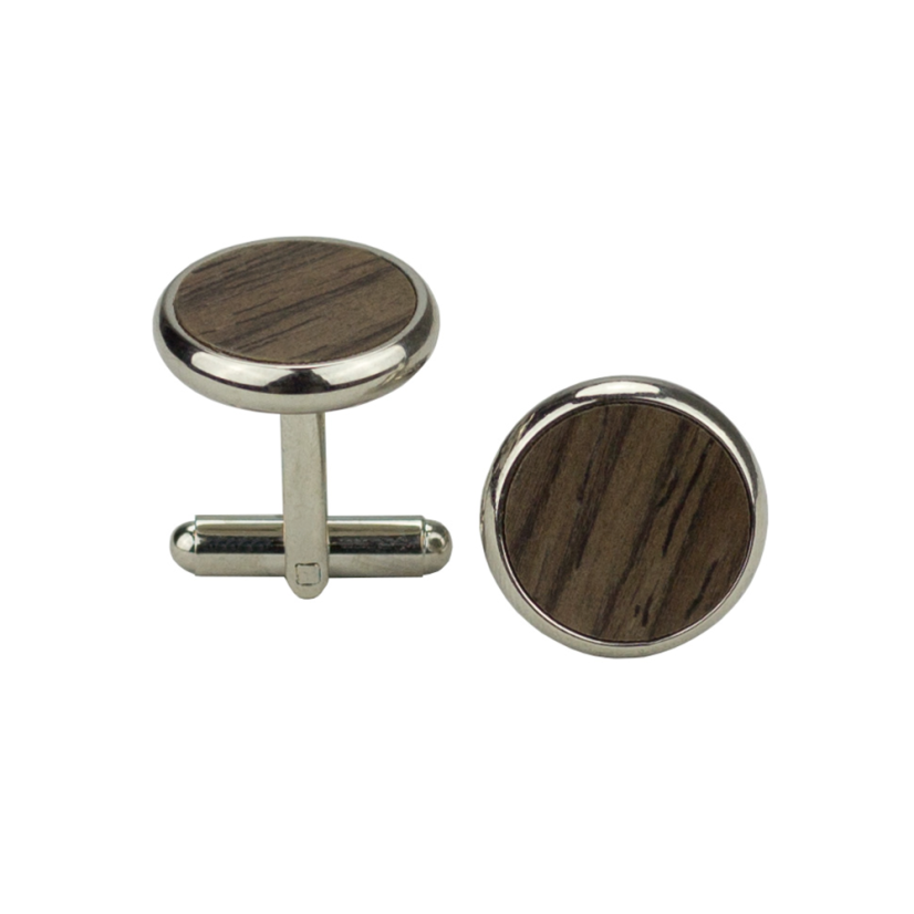 Manžetové dřevěné knoflíčky tmavě hnědé