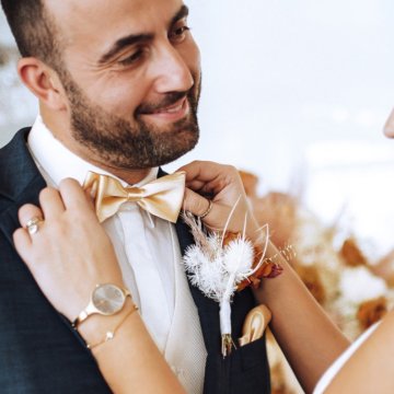 Motýlik: Ikona mužského štýlu naprieč storočiami