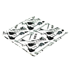 Černobílý pánský kapesníček s hudebním motivem