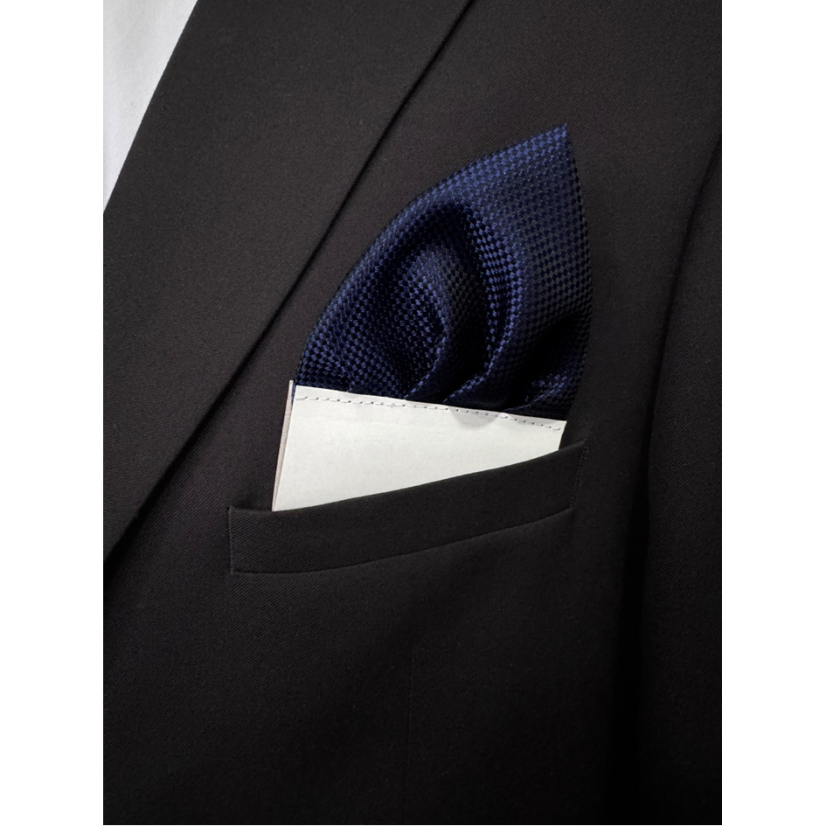 Tmavě modrá svatební kravata s jemným vzorem