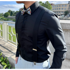 Černý pánský bavlněný motýlek s modro fialovými květy