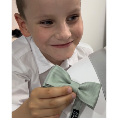 Šalvějově zelený dětský motýlek matný