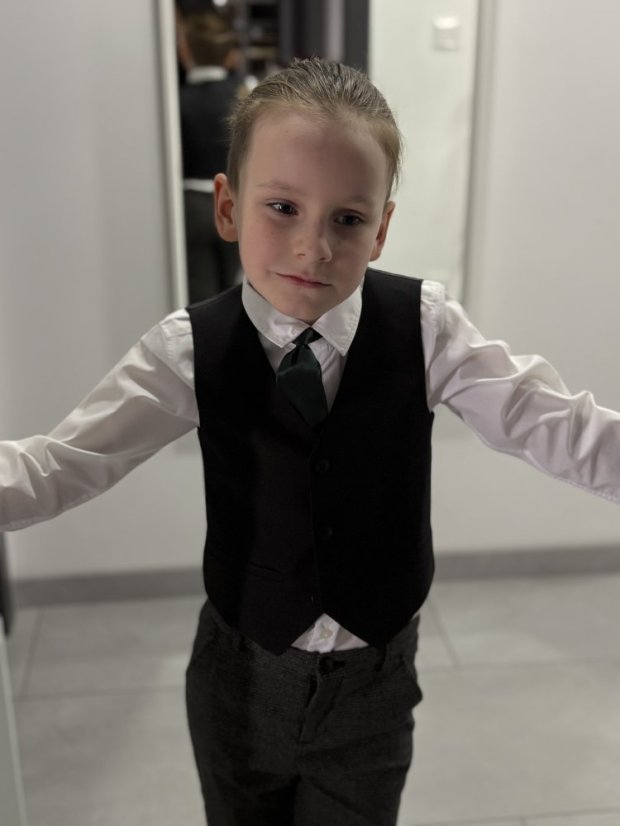 Smaragdově zelená dětská kravata