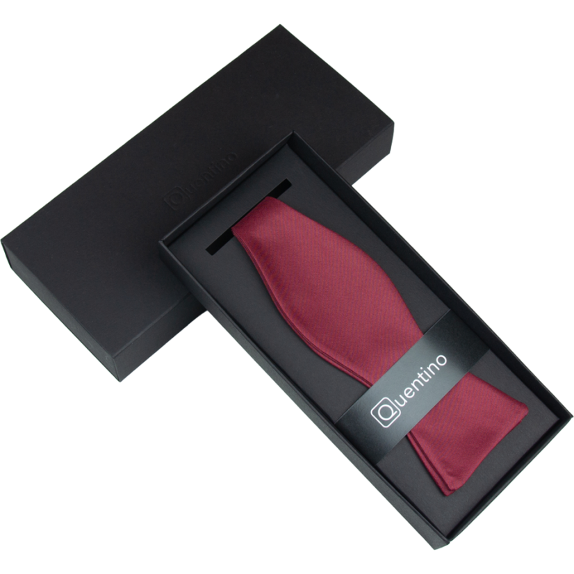 Vínově červený vázací pánský motýlek matný