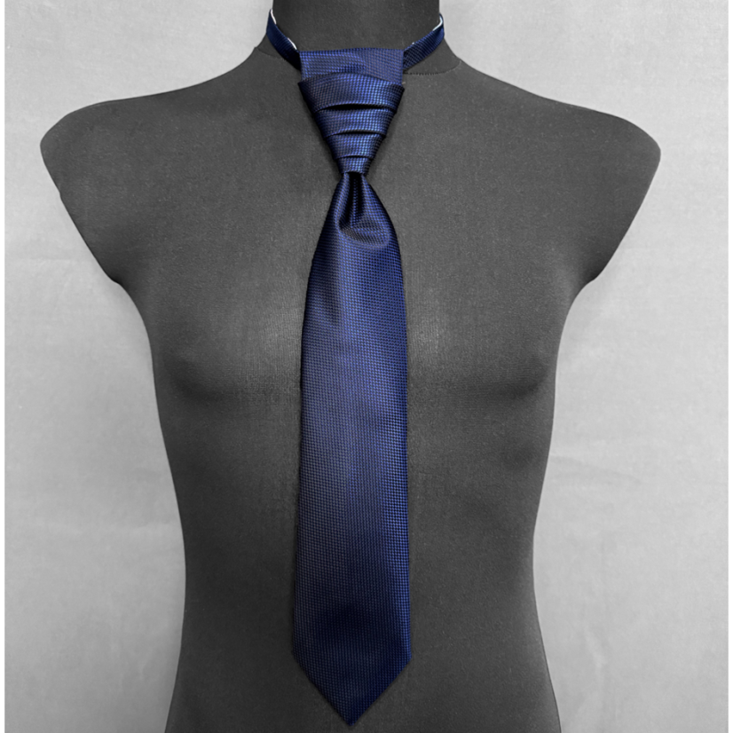 Tmavě modrá svatební kravata s jemným vzorem