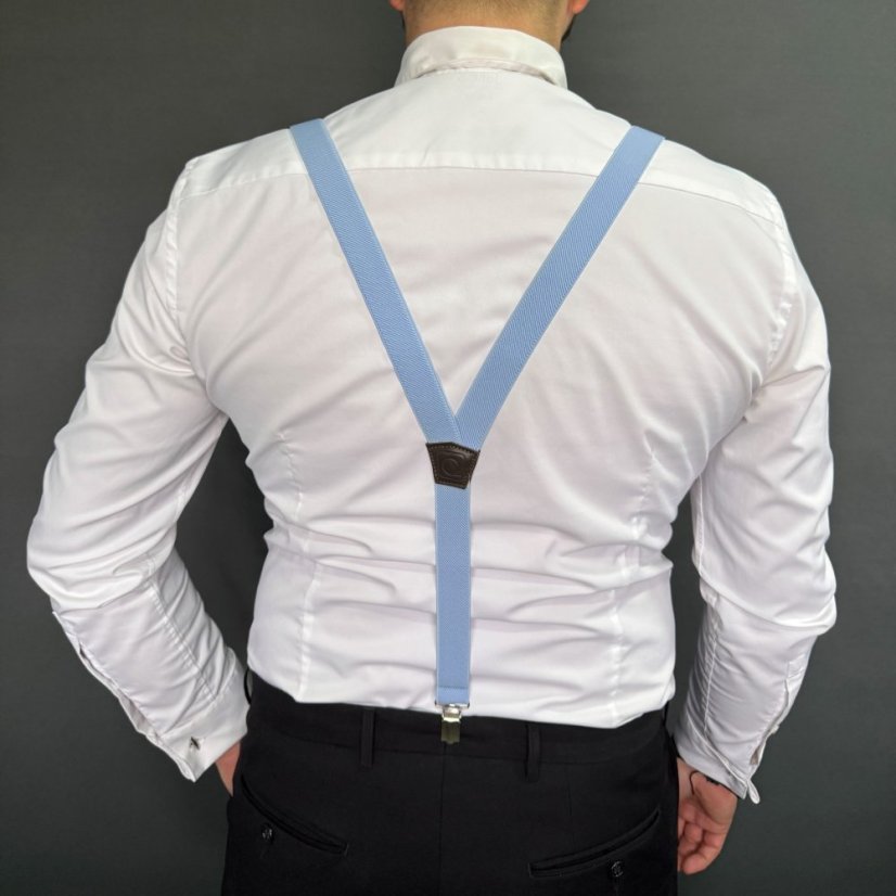 Světle modré pánské kšandy s motýlkem