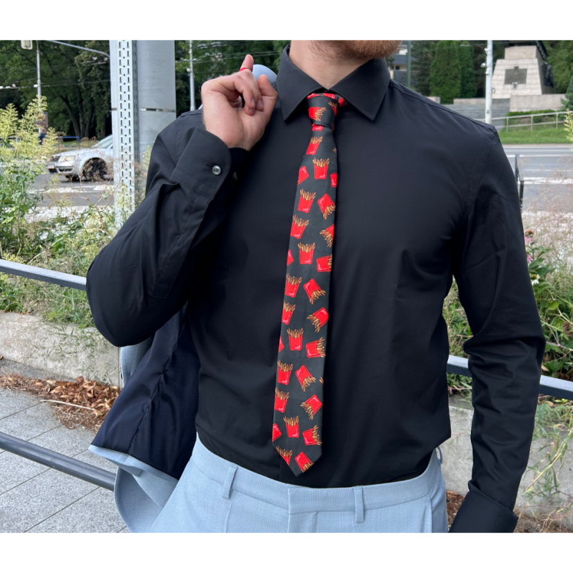 Černá pánská kravata HRANOLKY