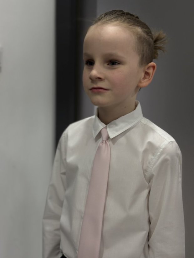 Světlounce růžová (blush pink) dětská kravata